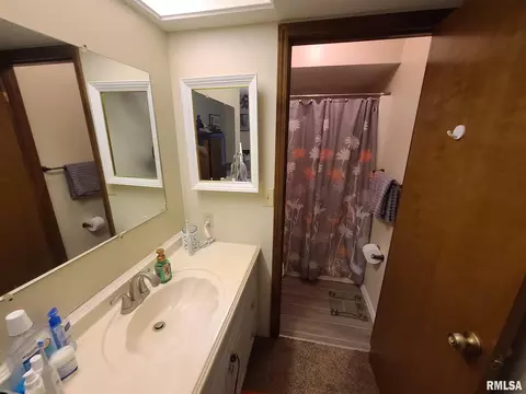 809 Osage Dr, Mount Vernon, IL 62864 photo 10