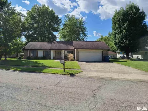 809 Osage Dr, Mount Vernon, IL 62864 photo 1
