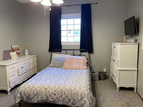 733 E Taylor St, Benton, IL 62812 photo 25