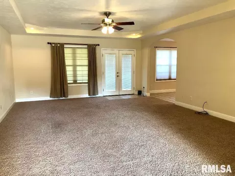 1316 Summer Dr, Herrin, IL 62948 photo 4