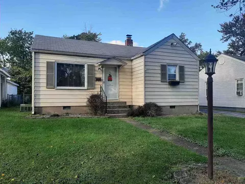 2802 Mannen St, Mount Vernon, IL 62864 photo 1