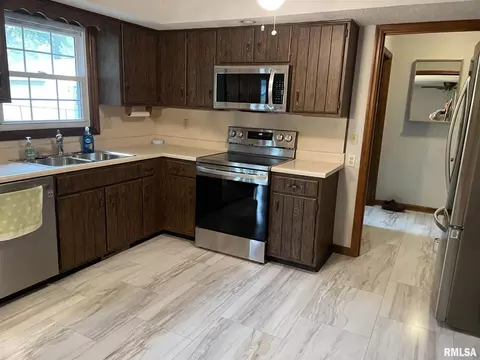 1602 Matthew Ln, Marion, IL 62959 photo 13