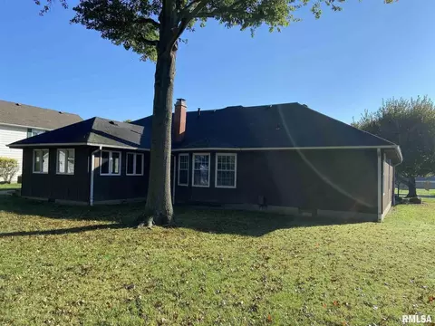 1602 Matthew Ln, Marion, IL 62959 photo 4
