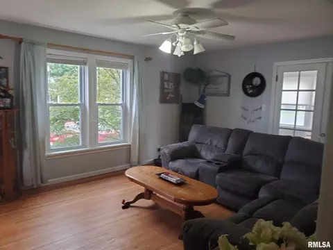 102 E 2nd South St, Steeleville, IL 62288 photo 19