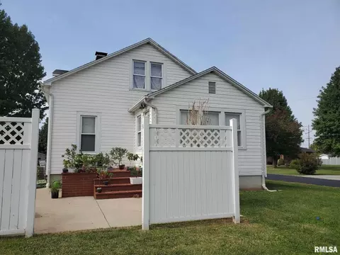 102 E 2nd South St, Steeleville, IL 62288 photo 5