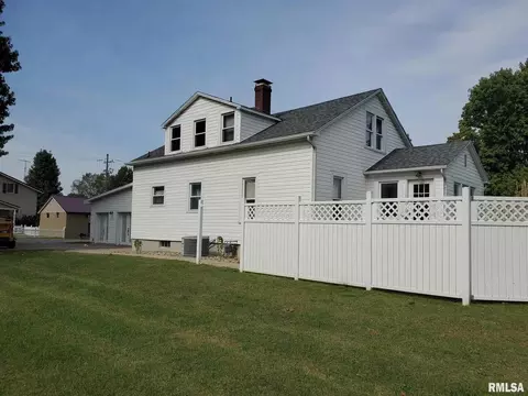 102 E 2nd South St, Steeleville, IL 62288 photo 6