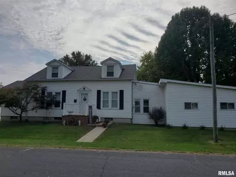 102 E 2nd South St, Steeleville, IL 62288 photo 3