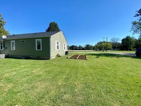 1204 S Pine St, Centralia, IL 62801 photo 13