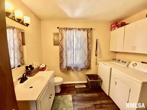 1204 S Pine St, Centralia, IL 62801 photo 10