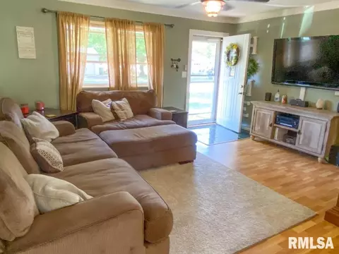 117 Evergreen Dr, Anna, IL 62906 photo 4
