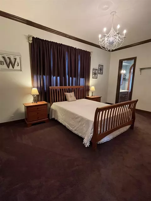 606 W Main St, Carmi, IL 62821 photo 27