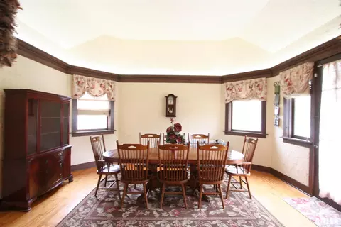 606 W Main St, Carmi, IL 62821 photo 20