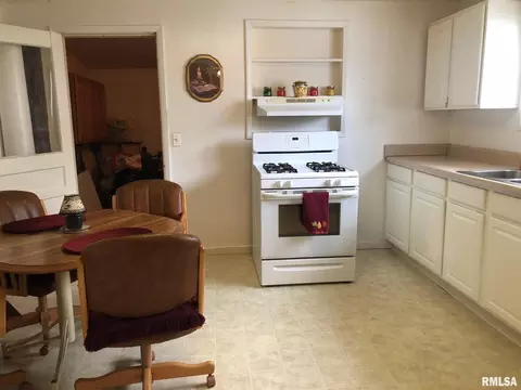 2508 Forest Ave, Mount Vernon, IL 62864 photo 6