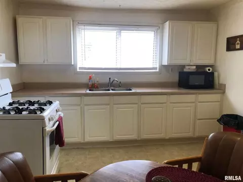 2508 Forest Ave, Mount Vernon, IL 62864 photo 8