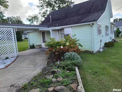 862 Madison St, Eldorado, IL 62930 photo 15