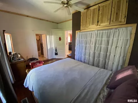 424 E 2nd St, Flora, IL 62839 photo 14