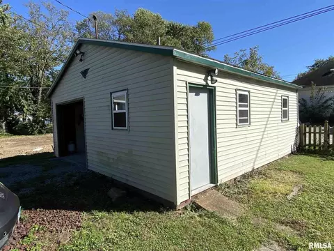 424 E 2nd St, Flora, IL 62839 photo 27