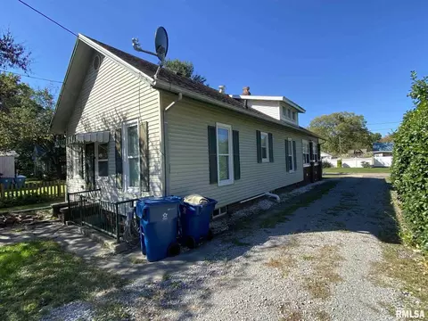 424 E 2nd St, Flora, IL 62839 photo 35