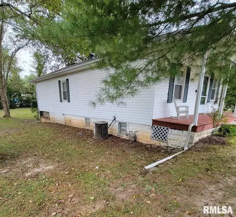 531 Dewitte St, Murphysboro, IL 62966 photo 2