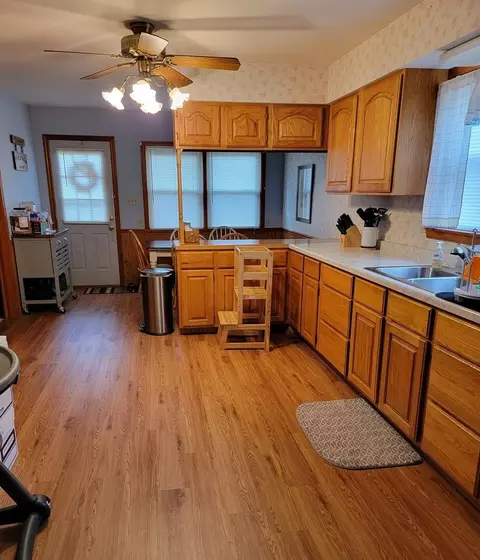 531 Dewitte St, Murphysboro, IL 62966 photo 7