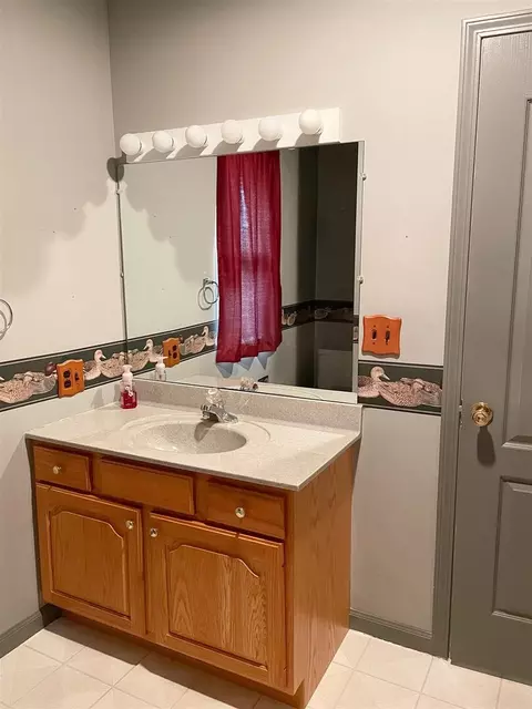 3029 Willow Branch Ln, Herrin, IL 62948 photo 13