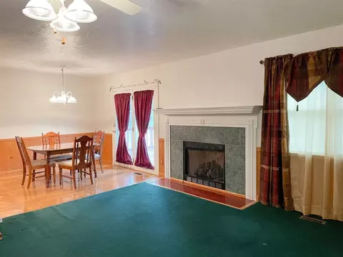 3029 Willow Branch Ln, Herrin, IL 62948 photo 5