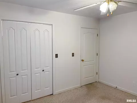 3029 Willow Branch Ln, Herrin, IL 62948 photo 16