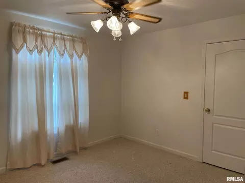 3029 Willow Branch Ln, Herrin, IL 62948 photo 14