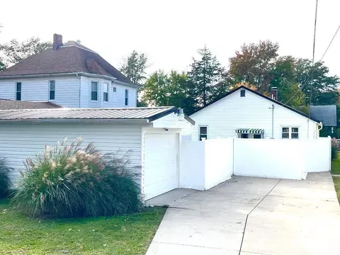 141 S Pullen Blvd, Centralia, IL 62801 photo 12