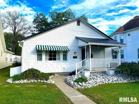 141 S Pullen Blvd, Centralia, IL 62801 photo 1