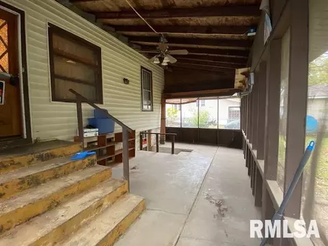 1403 N State St, Marion, IL 62959 photo 15