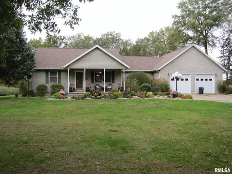 3301 S Hotze Rd, Salem, IL 62881 photo 1