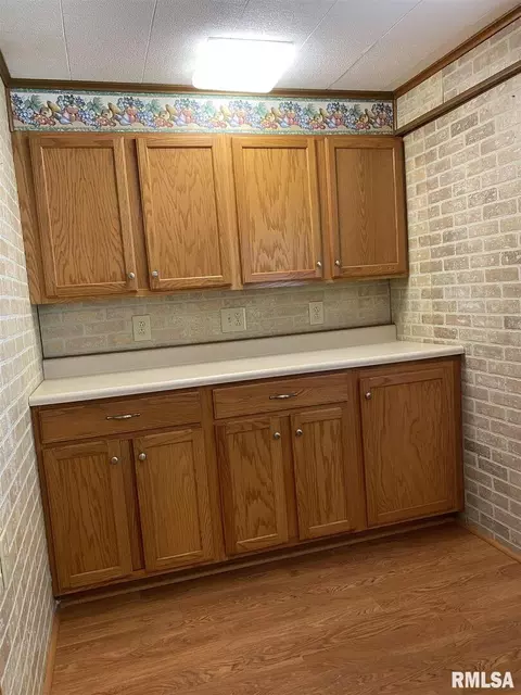 2212 Wise St, Eldorado, IL 62930 photo 10