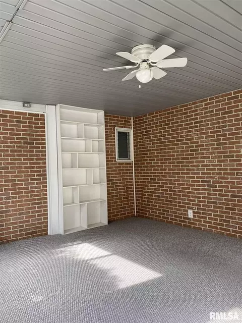 2212 Wise St, Eldorado, IL 62930 photo 23