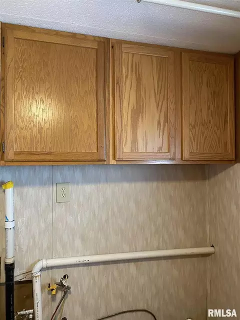 2212 Wise St, Eldorado, IL 62930 photo 14