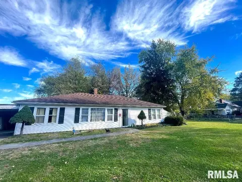 1 Circle Dr, Centralia, IL 62801 photo 1
