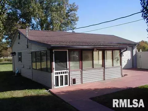 1607 N State St, Marion, IL 62959 photo 5