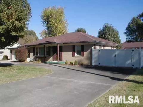 1607 N State St, Marion, IL 62959 photo 1