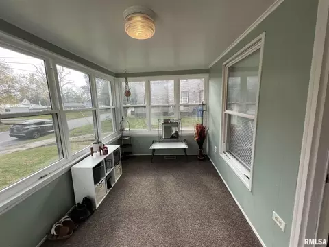 311 N Maple St, Christopher, IL 62822 photo 11