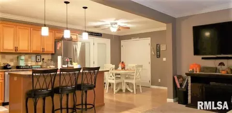 607 W Main St, Ewing, IL 62836 photo 22