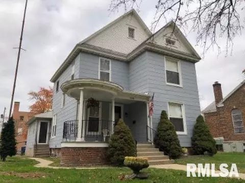 114 S Maple St, Centralia, IL 62801 photo 1