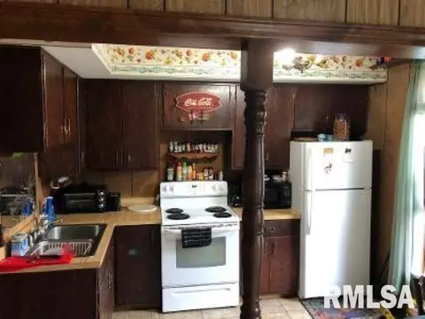 114 S Maple St, Centralia, IL 62801 photo 23