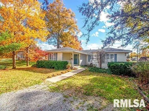 1109 Jonas Ave, Centralia, IL 62801 photo 1