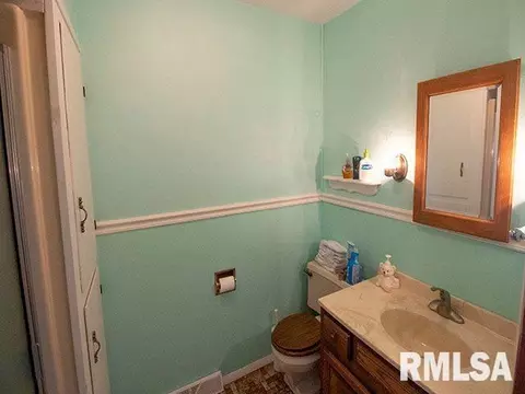 1109 Jonas Ave, Centralia, IL 62801 photo 13
