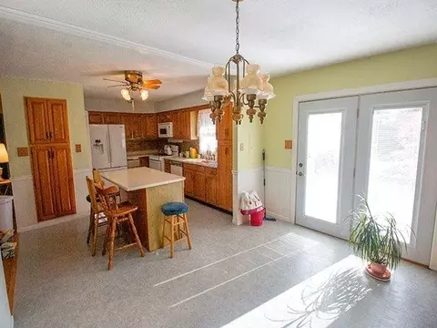 1109 Jonas Ave, Centralia, IL 62801 photo 9