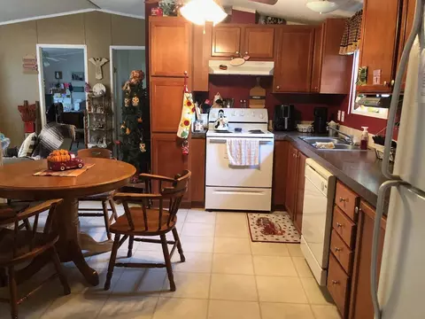 202 E Lottie St, Sesser, IL 62884 photo 12