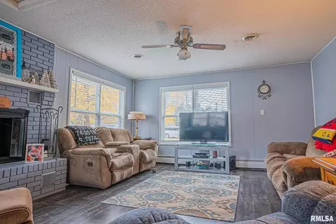 2 Deer Path Dr, Salem, IL 62881 photo 9