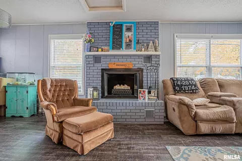 2 Deer Path Dr, Salem, IL 62881 photo 10