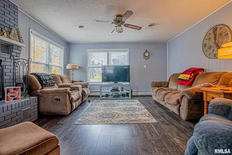 2 Deer Path Dr, Salem, IL 62881 photo 11