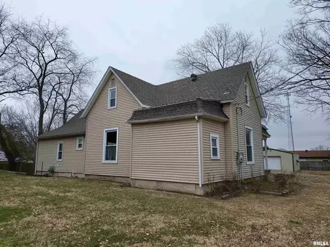 1852 State St, Eldorado, IL 62930 photo 2